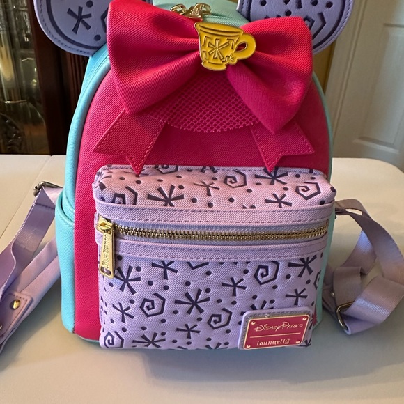 Disney Parks Loungefly - Disney Main Attraction - Alice In Wonderland - Picture 3 of 6